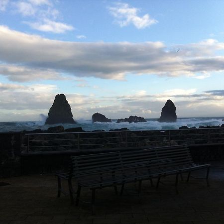 B&B Ciclopi Aci Castello Eksteriør billede