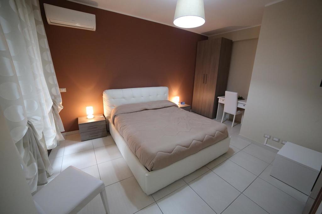 B&B Ciclopi Aci Castello Værelse billede